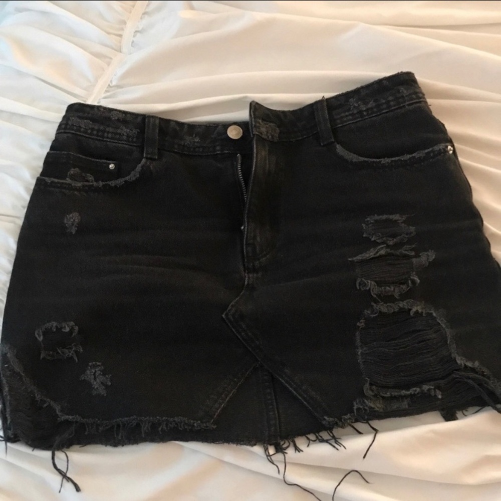 Zara Distressed Skirt